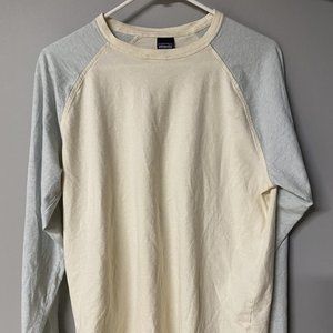 Patagonia long sleeve tee - Mens sz L